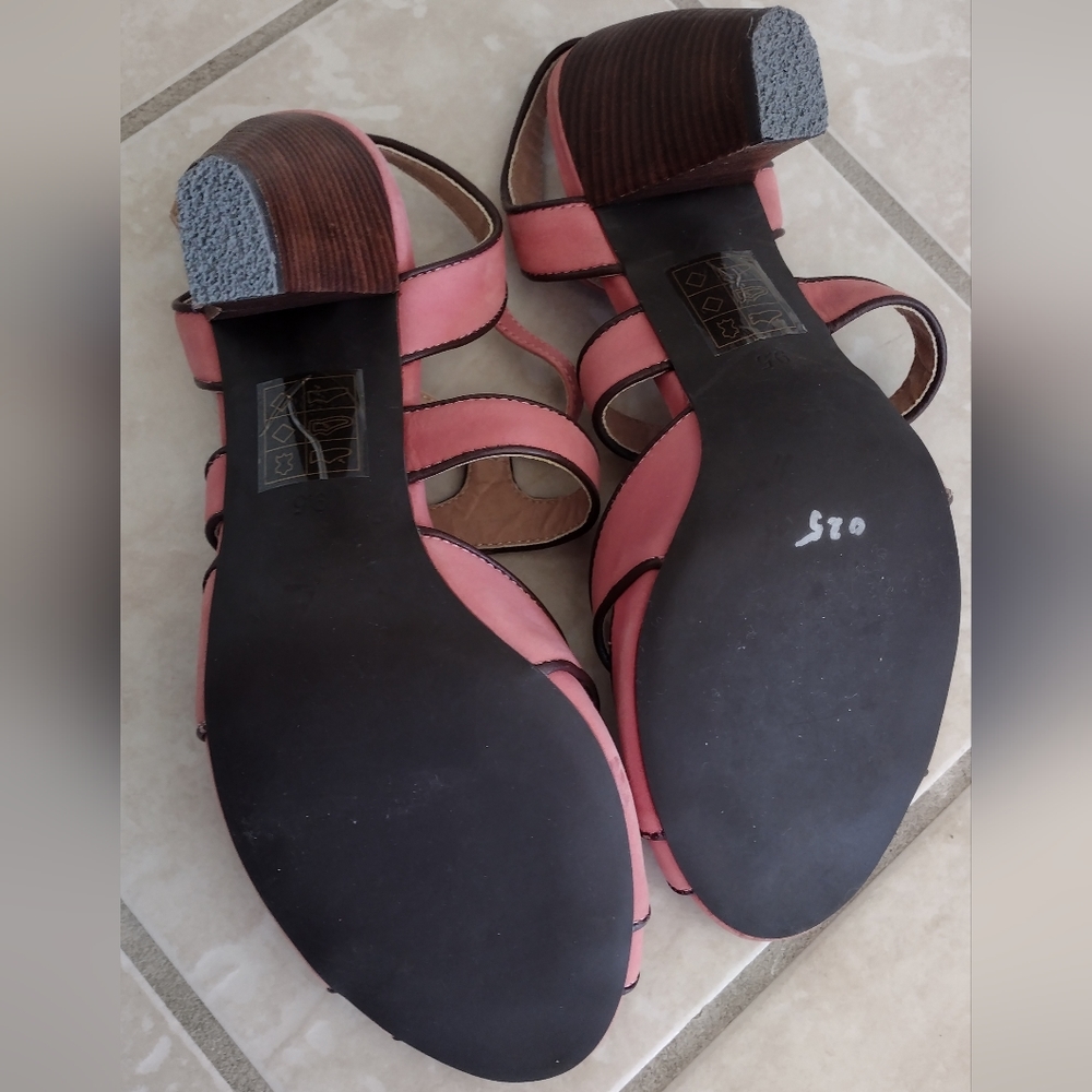 Blush Color Shoes - Picture 3 of 5
